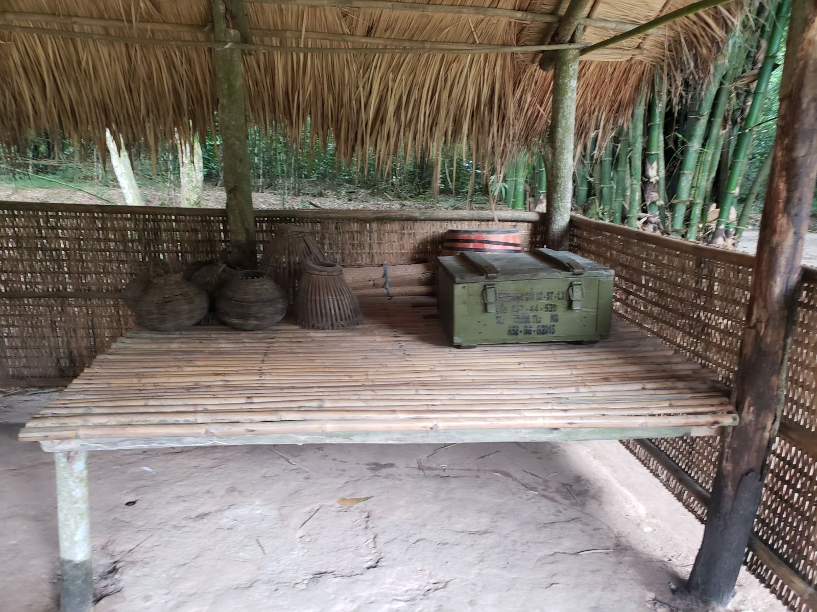 TOUR ĐỊA ĐẠO CỦ CHI - MỘT THOÁNG VIỆT NAM - TOUR HỌC SINH